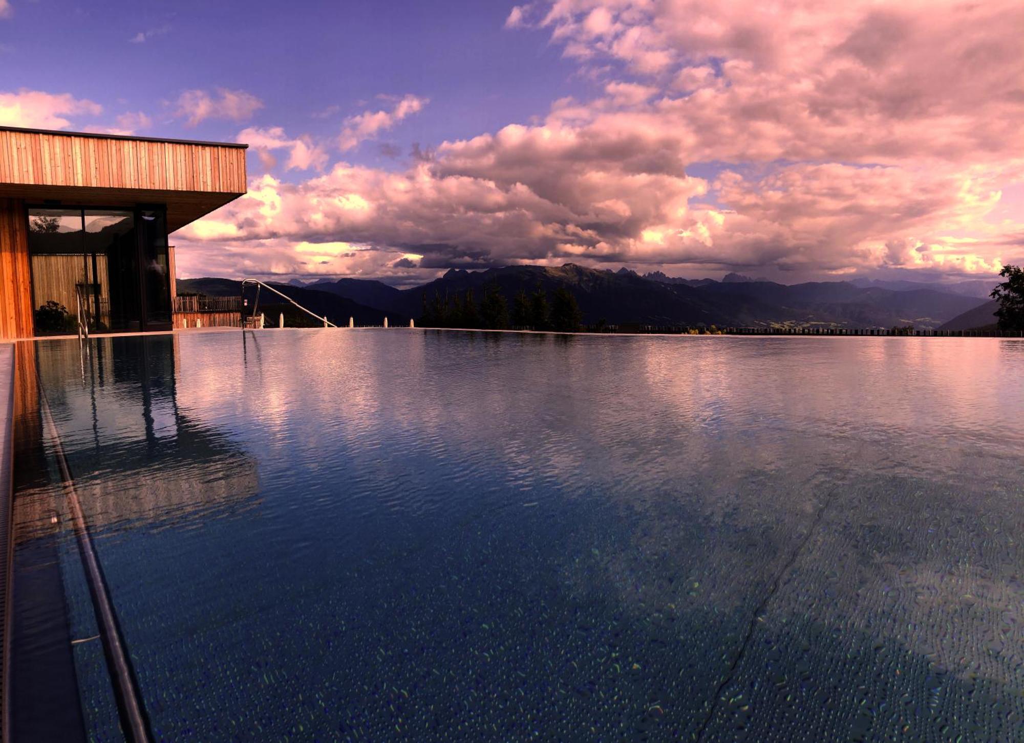 Tratterhof Mountain Sky Hotel Маранца Экстерьер фото